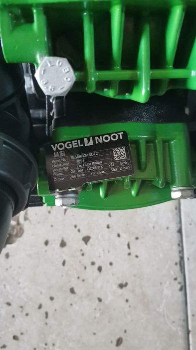 Pompa Met VOGEL NOOT MA 260