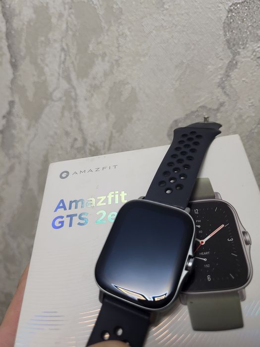 Смарт часы Amazfit GTS 2e