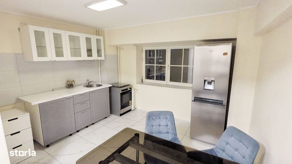 Alba Iulia,Unirii, 3 Camere 103 mp 2 bai, Refacut Total, Locuit, Birou
