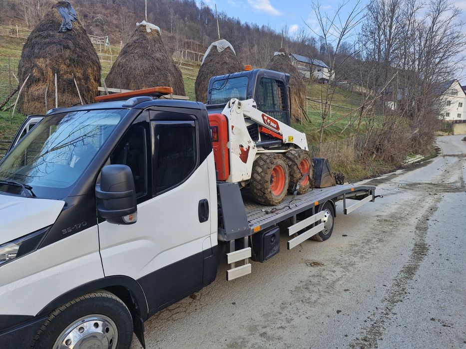 MiniExcavator pentru sapat  și picon / bobcat incarcator