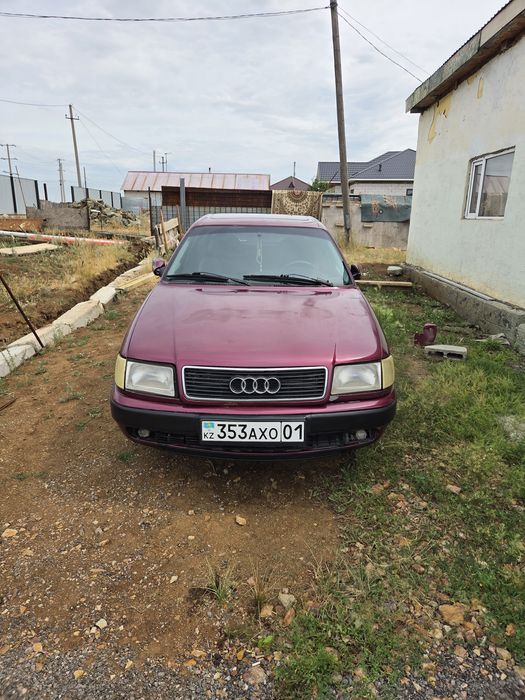 Продам Ауди 100.
