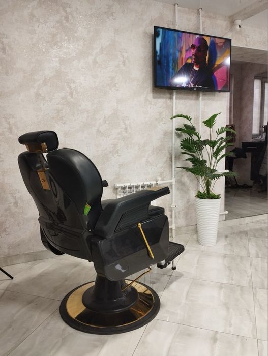 Кресла для парикмахерской. Новые в идеальном состоянии.