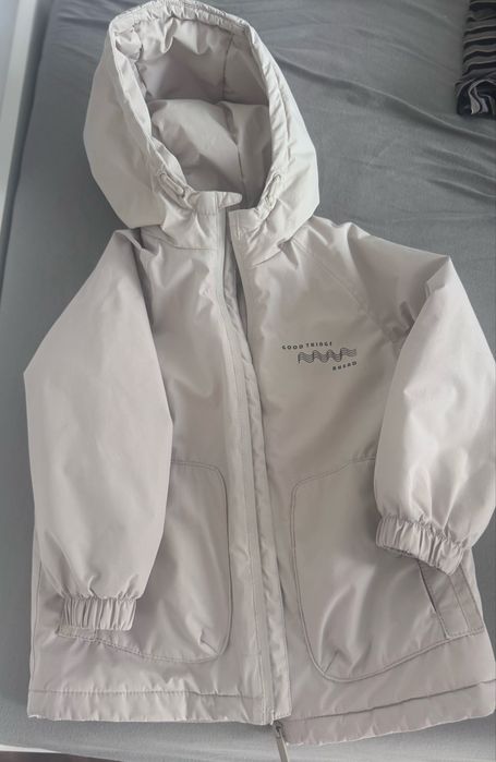 Zara- Jacheta de primavara/toamna impermeabila