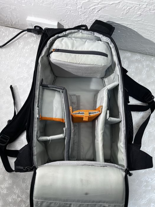 Сумка для камеры Lowepro