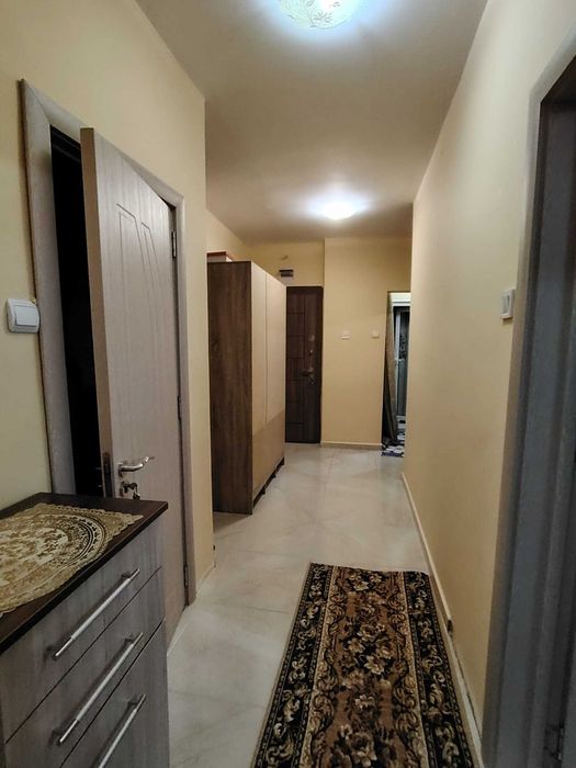 Тристаен апартамент в кв.Възраждане,гр.Хасково