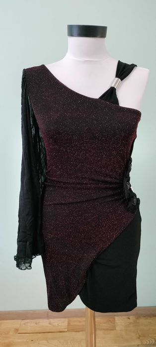 Официална рокля с един ръкав и презрамка