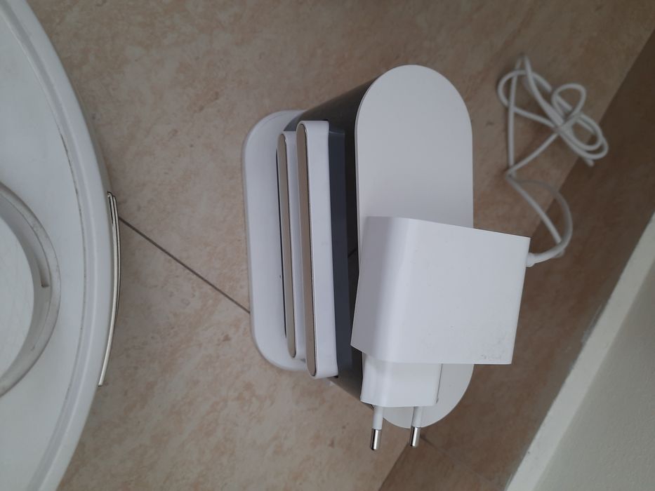 Vând aspirator Xiaomi S10