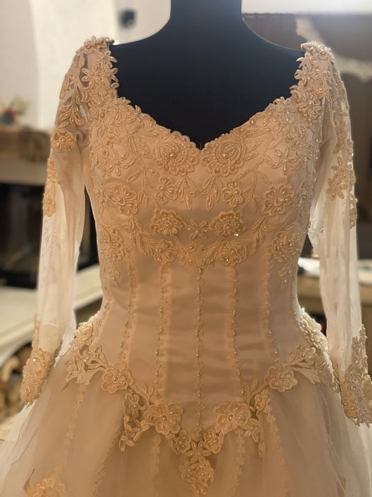 Rochie mireasa trena printesa