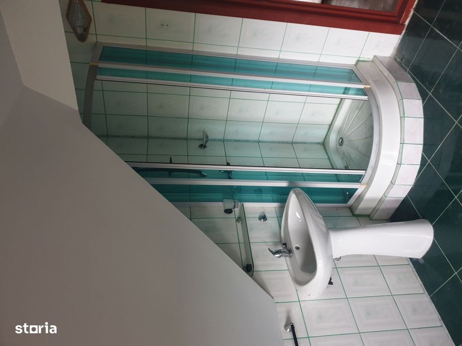 VADU Moldovei Suceava- Locuinta, Anexe, Magazin, Depozit si Teren