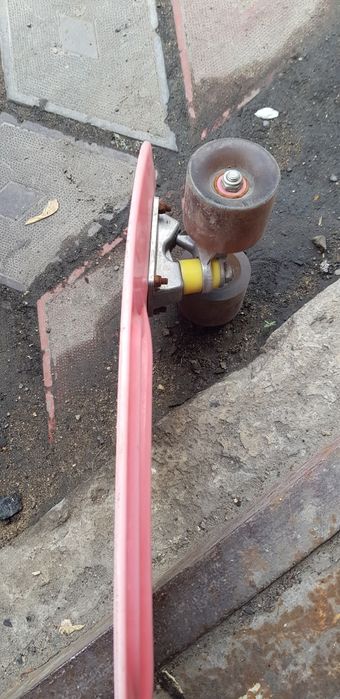 Продам скейтборт пластик