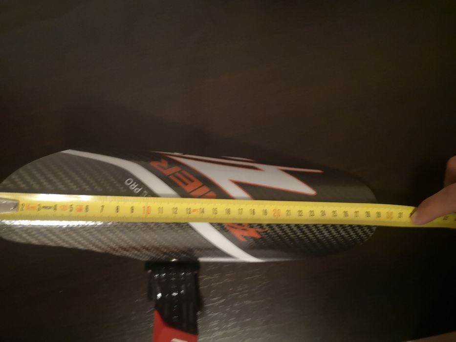 Aparatoare din carbon pentru ski
