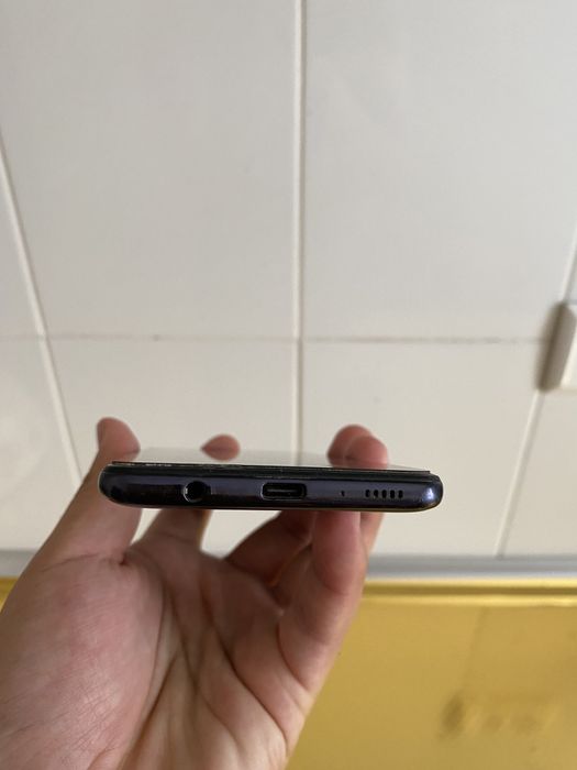 Samsung Galaxy A31 64GB Vietnam