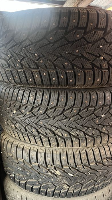 Шины зимние в отличном состоянии