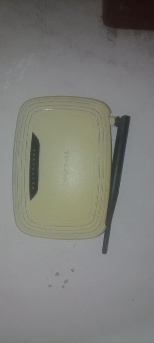 Продам tp-link tl-wr740n WI-FI роутер
