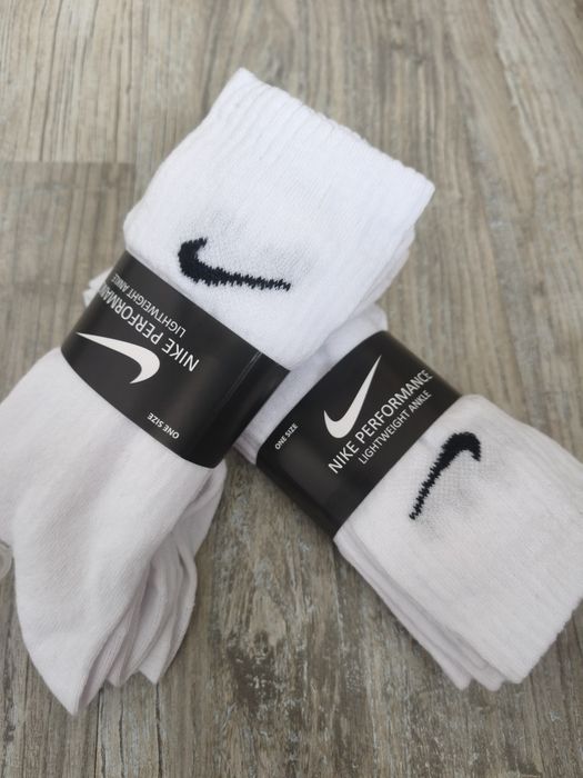 Чорапи NIKE 6 чифта  5 евро