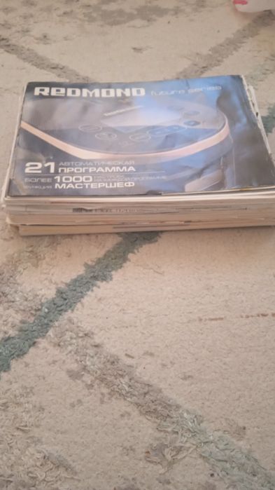 Продам мультиварку Redmond RMC 250