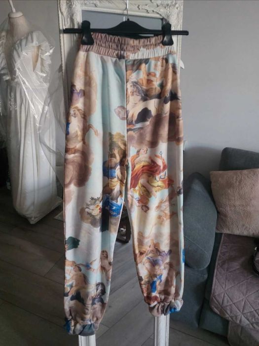 Pantaloni Bershka art series