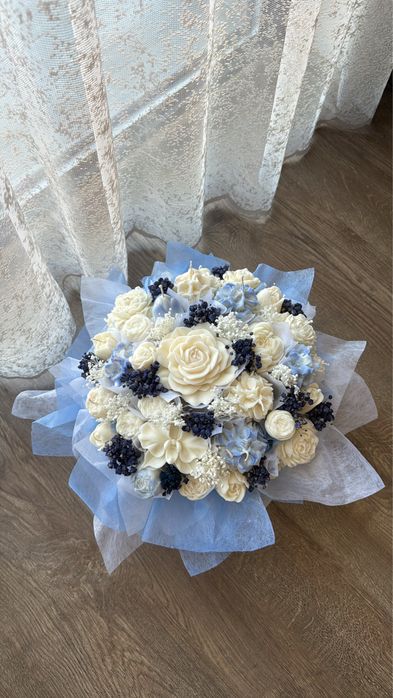 Букет от соеви свещи,подарък бал,цветя