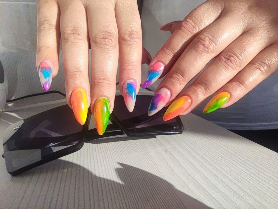 Маникюр (гель лак, педикюр)