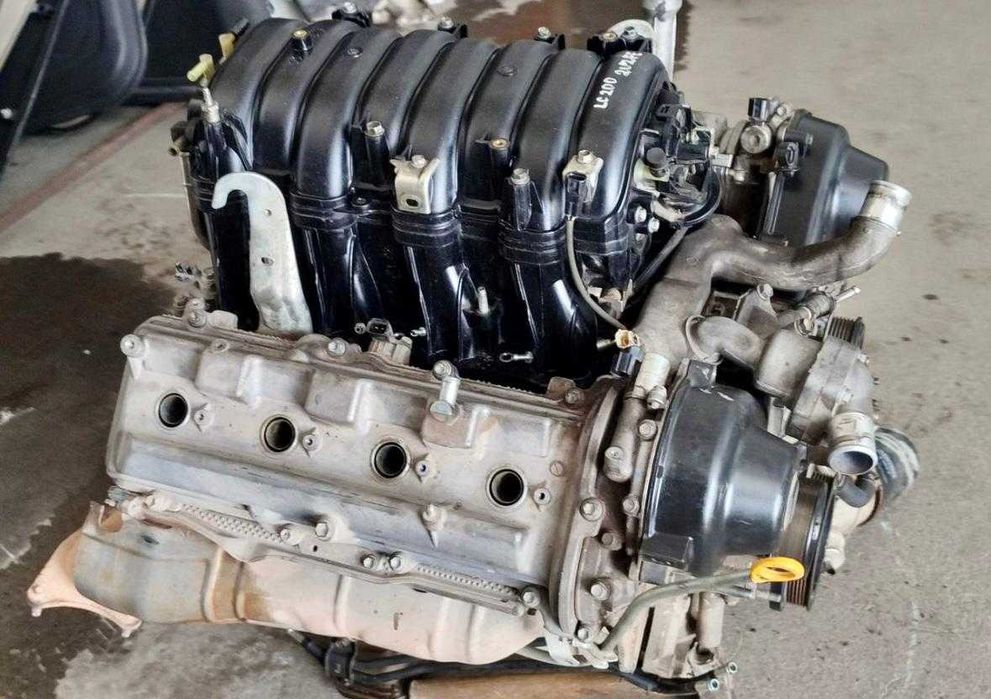 двс 4,7литра с установкой Toyota
