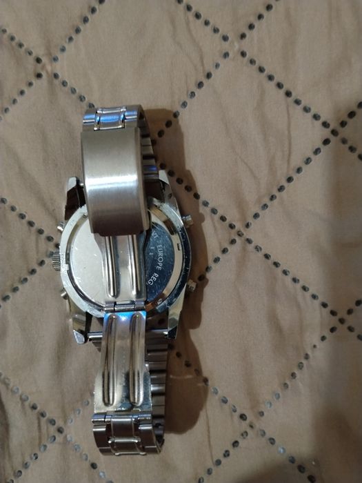 Часовник мъжки спортенн
7 €