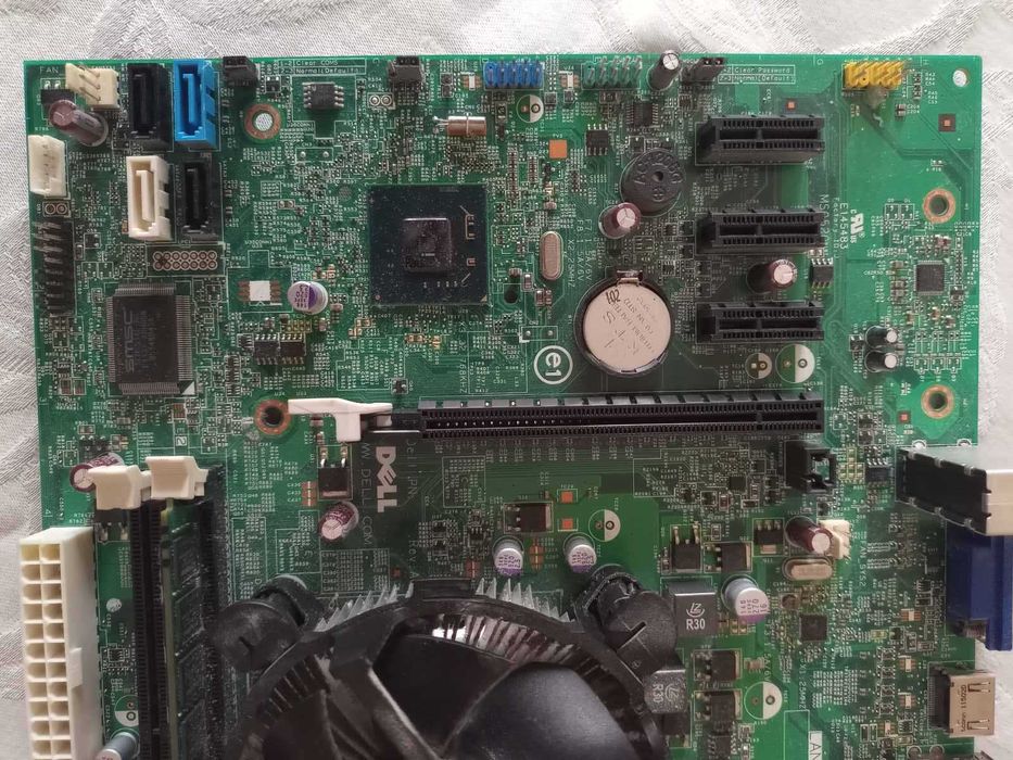 Компютърна конфигурация за 120 лв