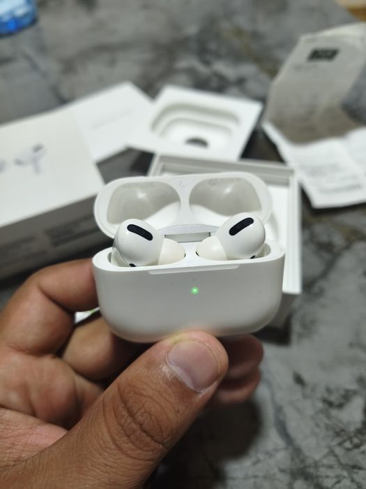 Apple AirPods Pro sotiladi