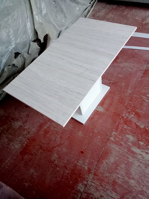 Стол кичкина сотилади размер 1мэтирга 55 баландлиги 55 янги ишланган