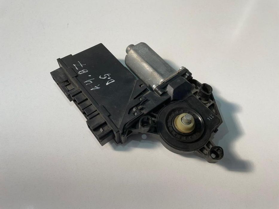 Motoras macara geam dreapta spate Audi A4 8EC, B7 8E0959802E