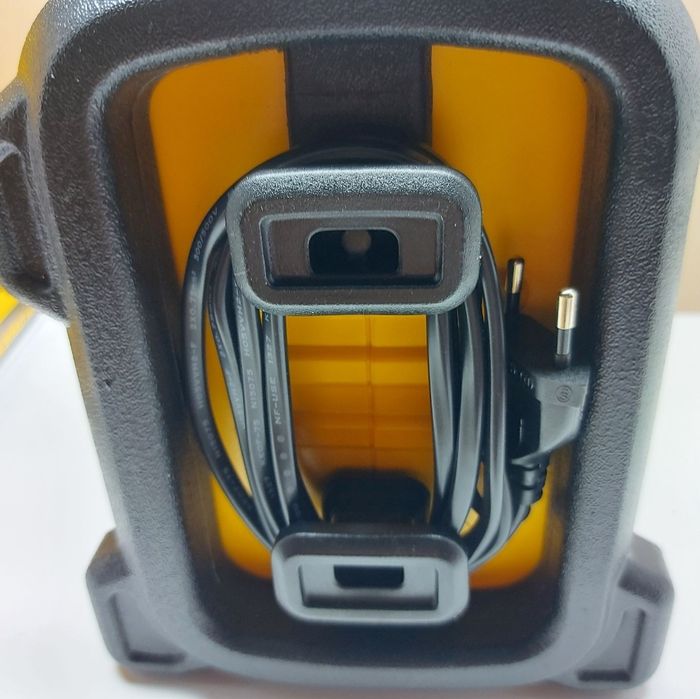 Ново Dewalt DCR019