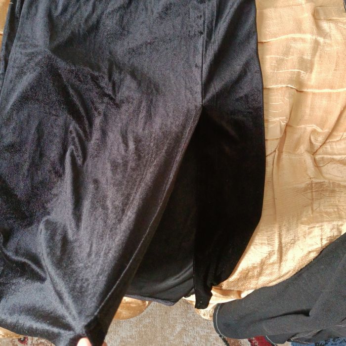 Продам новое платье. размер 44