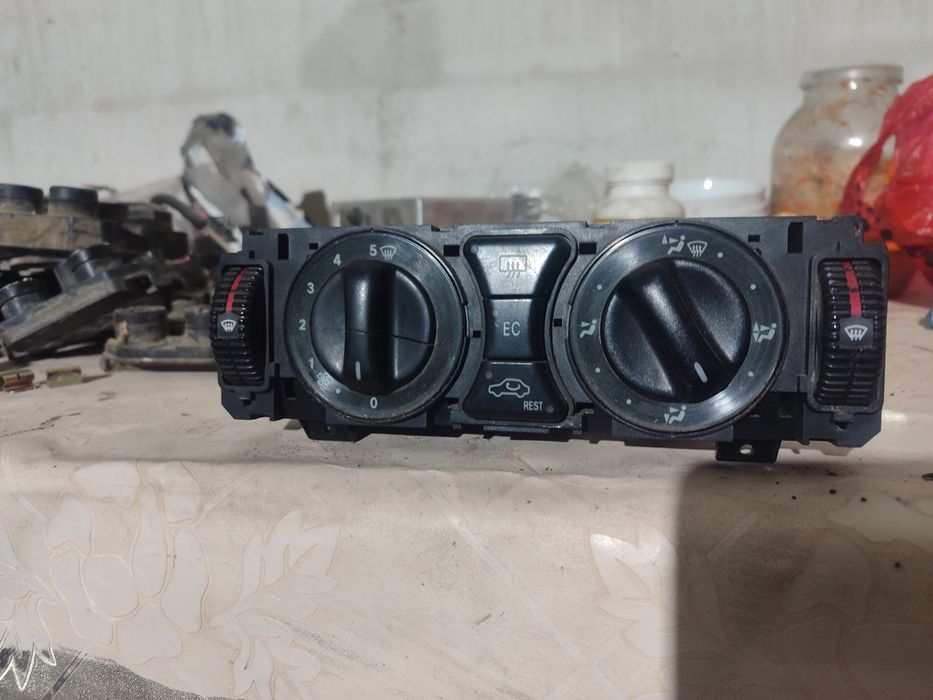 Гитара на Мерседес W210