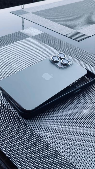 Iphone 15 pro max 512 natural titanium