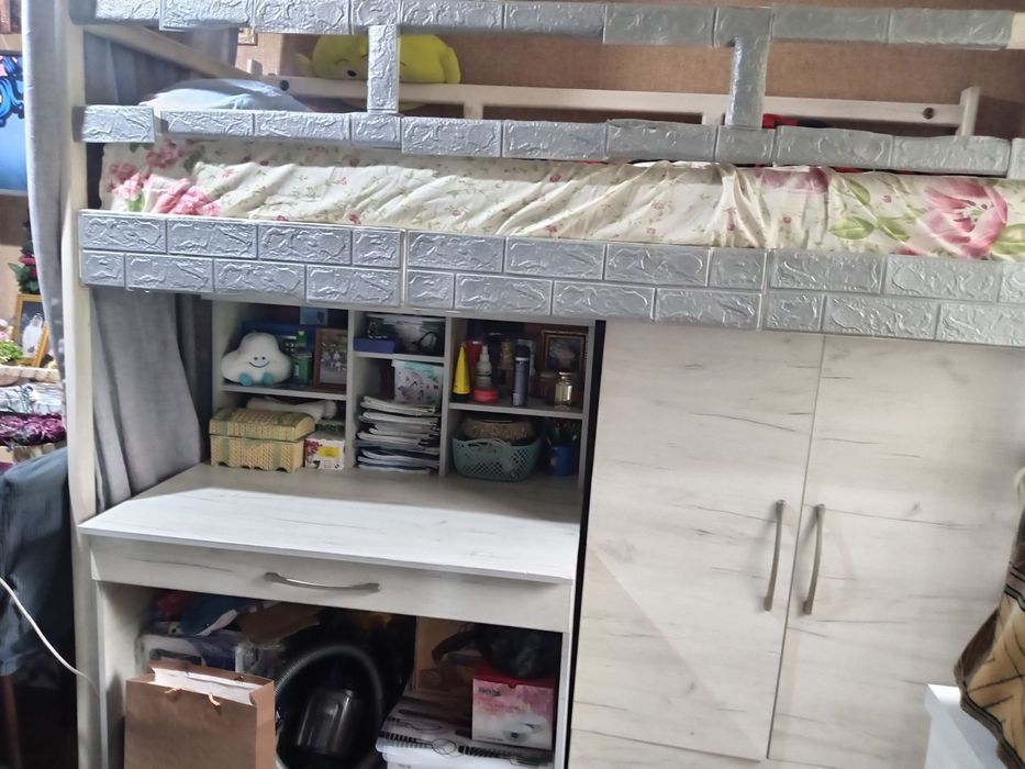 Продаётся кровать в хорошем состоянии