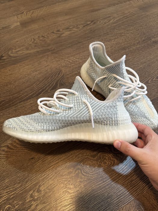 Yeezy 350 cloud white