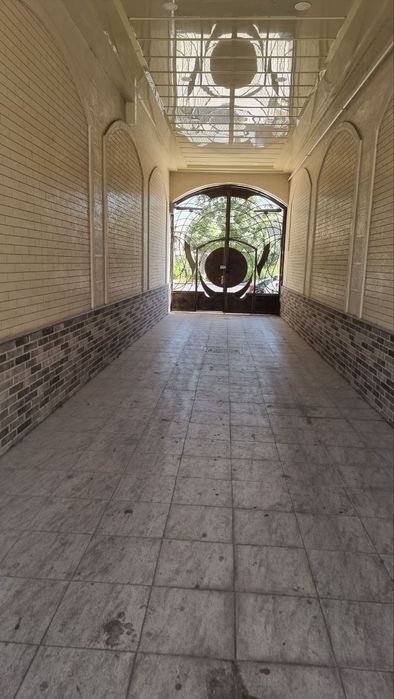 Arenda kvartira Yunusobod Amerika elchi xonasi togrisi 2 xona full