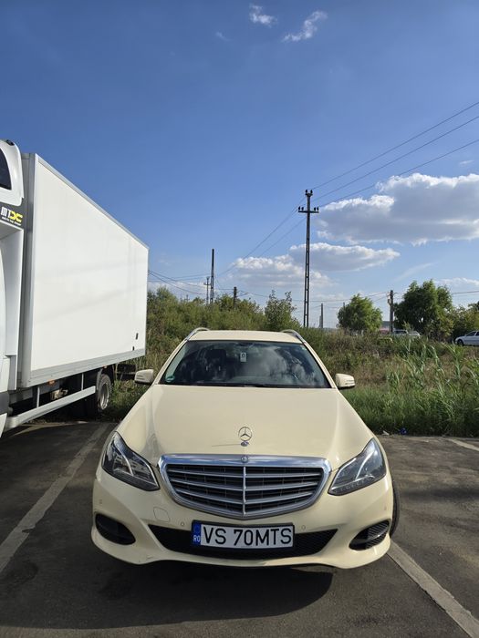 Vând Mercedes-Benz E200 (W212) break, 2016
