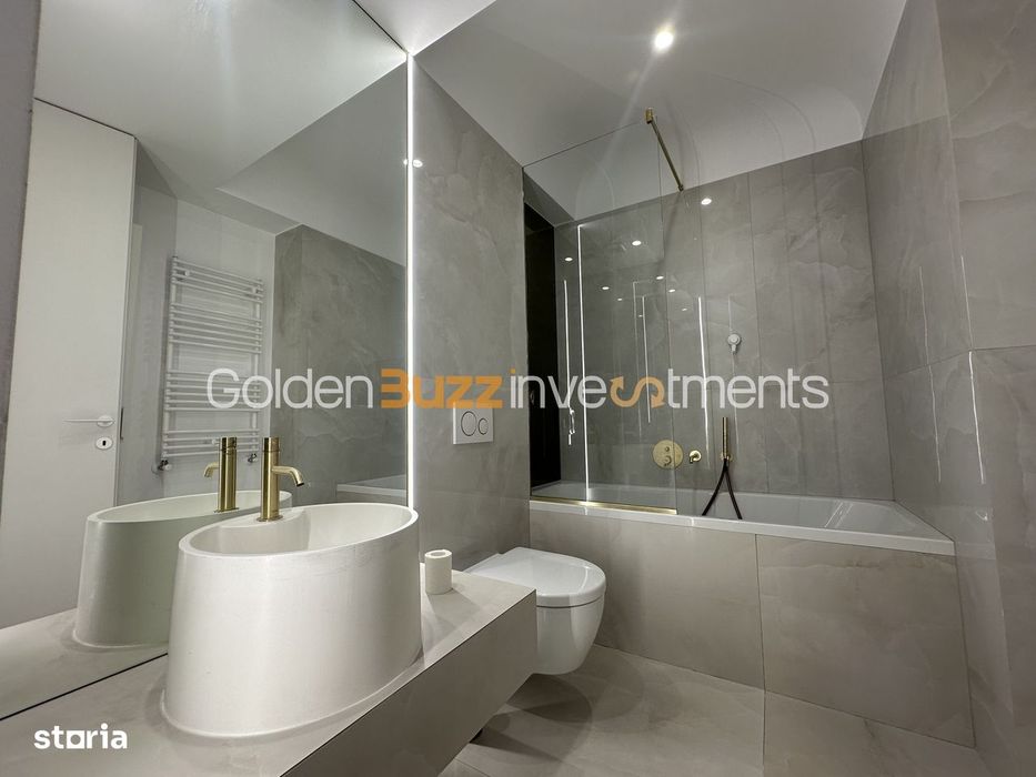 Studio Dublu de Vanzare cu parcare | Cortina North