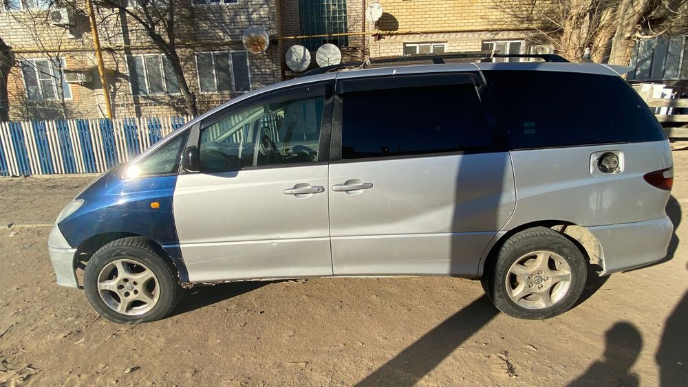 Тойота эстима об.2.4