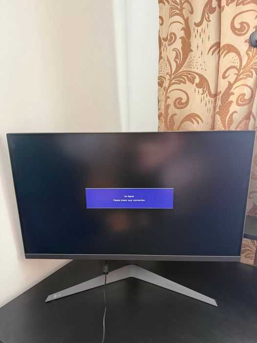 Vând monitor gaming cu garanție