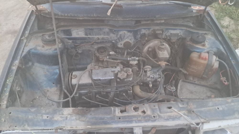 Автомобиль ваз 21099
