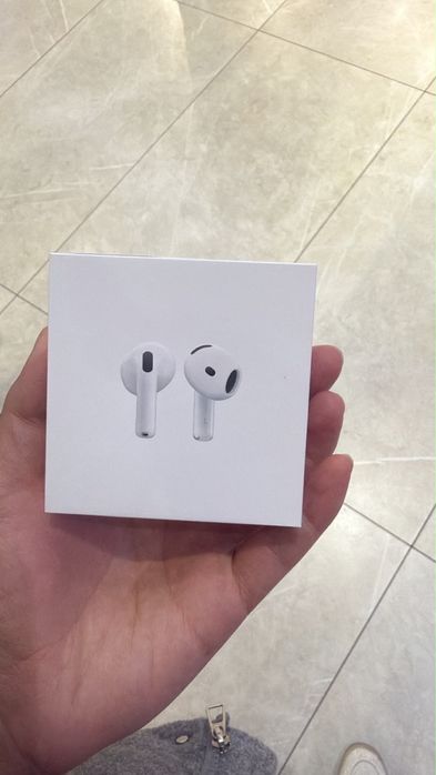Наушники Airpods 4