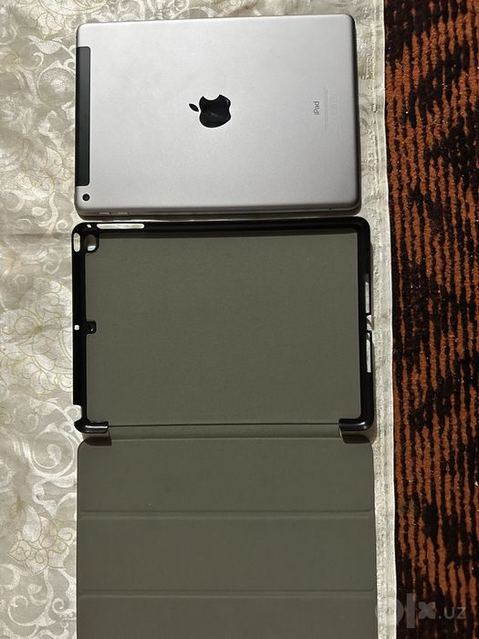 Ipad 5th gen 128GB sim kartali