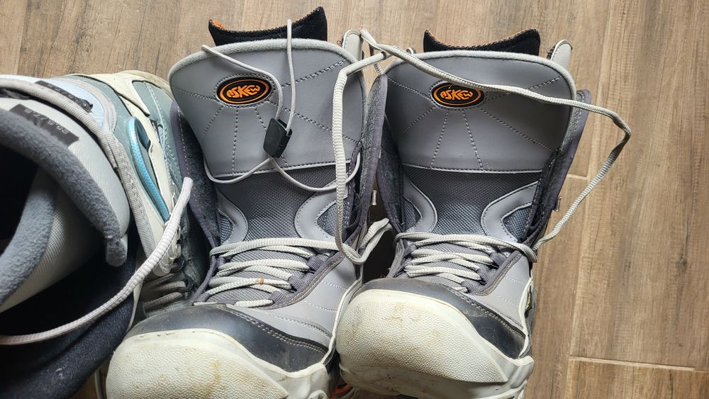 Boots  Askew  Snowbord.