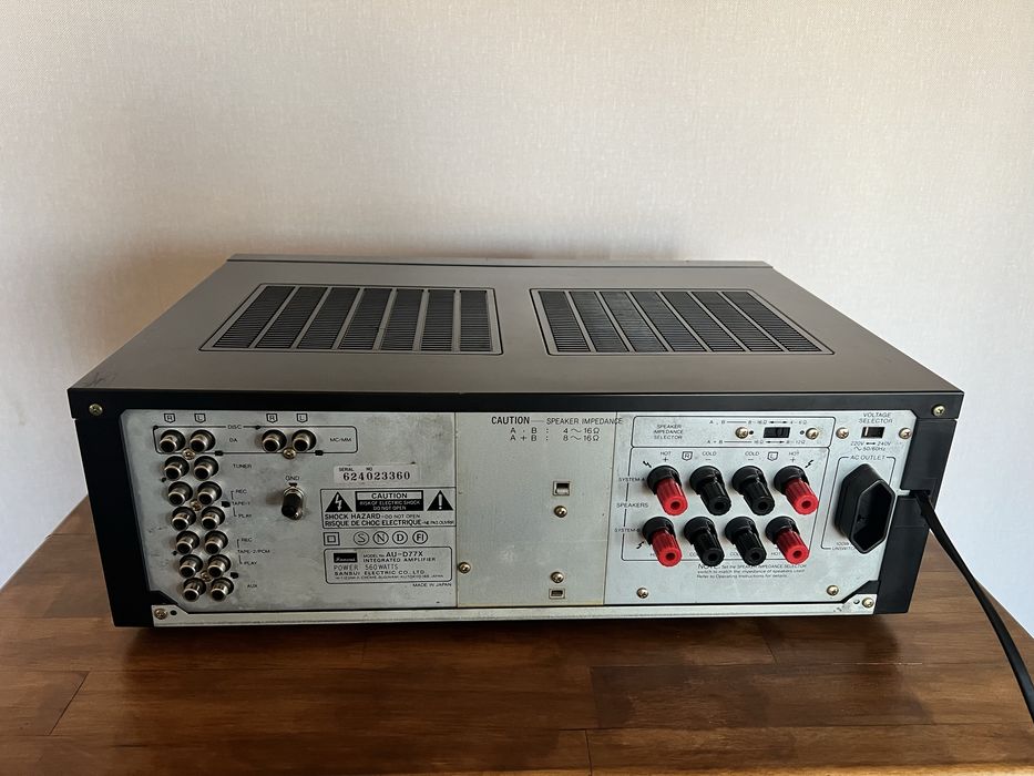 Vind amplificator Sansui au-d77x