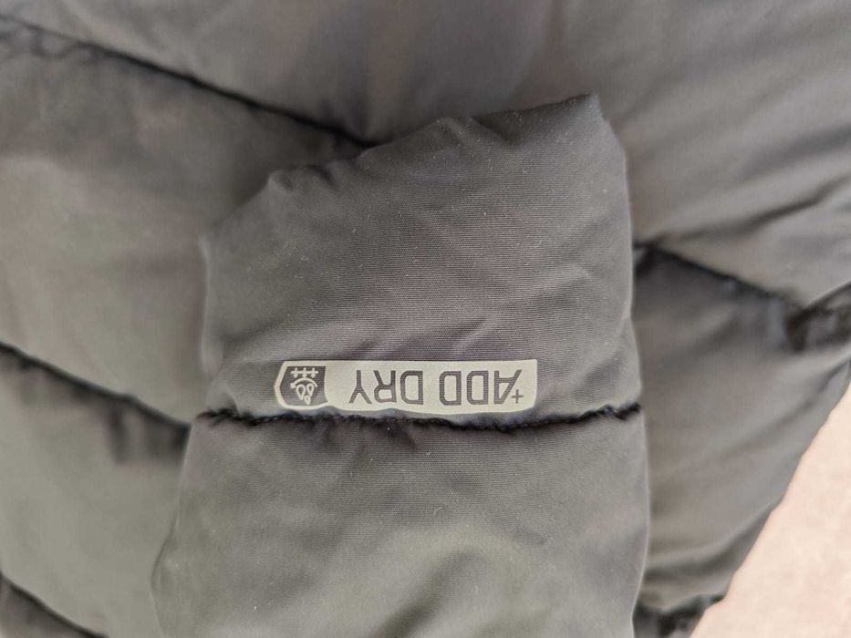 Продам зимнюю куртку OUTVENTURE