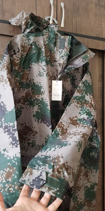 Плащ дождевик...