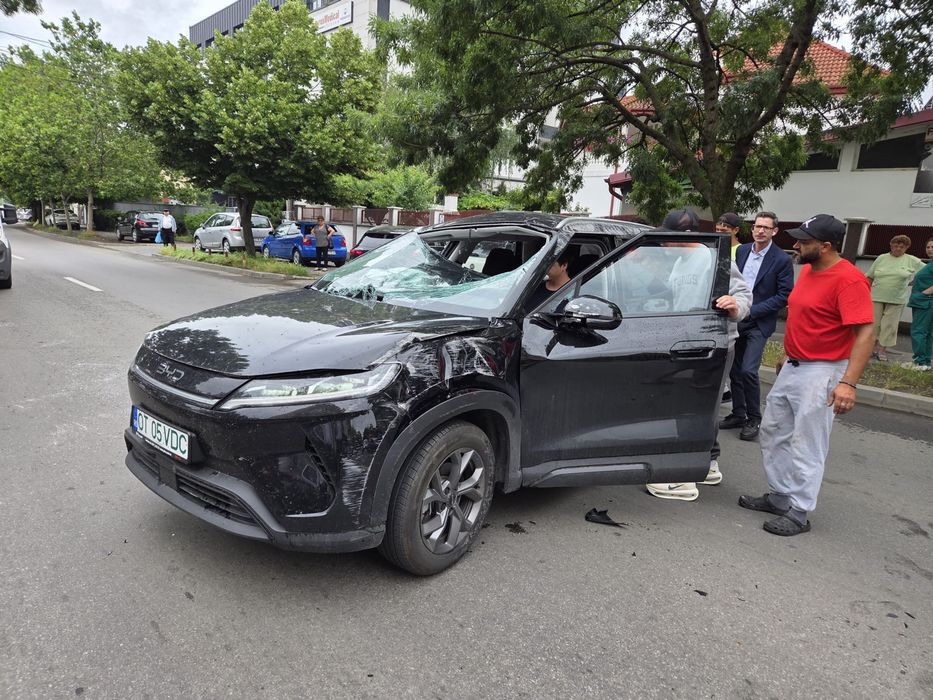 Byd Atto 2 Avariat Partea electrica buna baterie 6150km