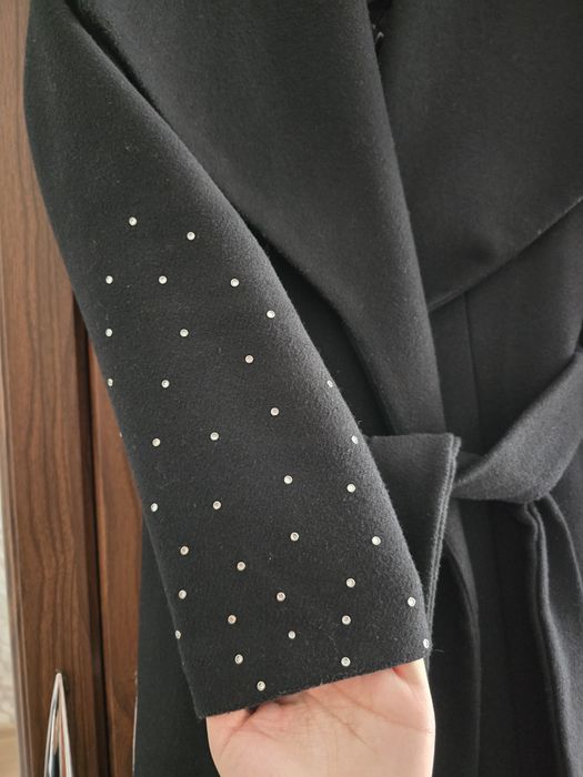 Продам пальто 46-48 рр