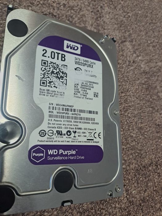 Cameră HikVision+memorie 2 Tera